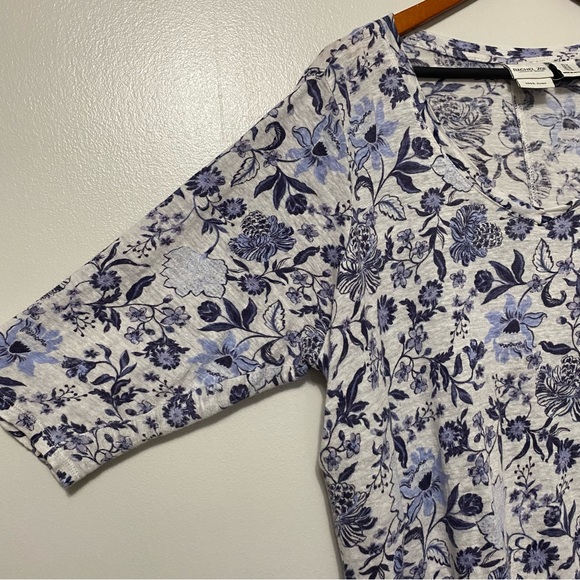 Rachel Zoe 100% Linen Blue Floral Boho Top Womens Size 1X V-neck 3/4 Sleeve - Picture 7 of 9